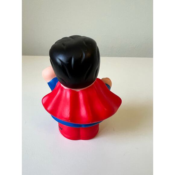 Fisher-Price Little People DC Super Friends Superman Figure 2011 - Picture 4 of 6